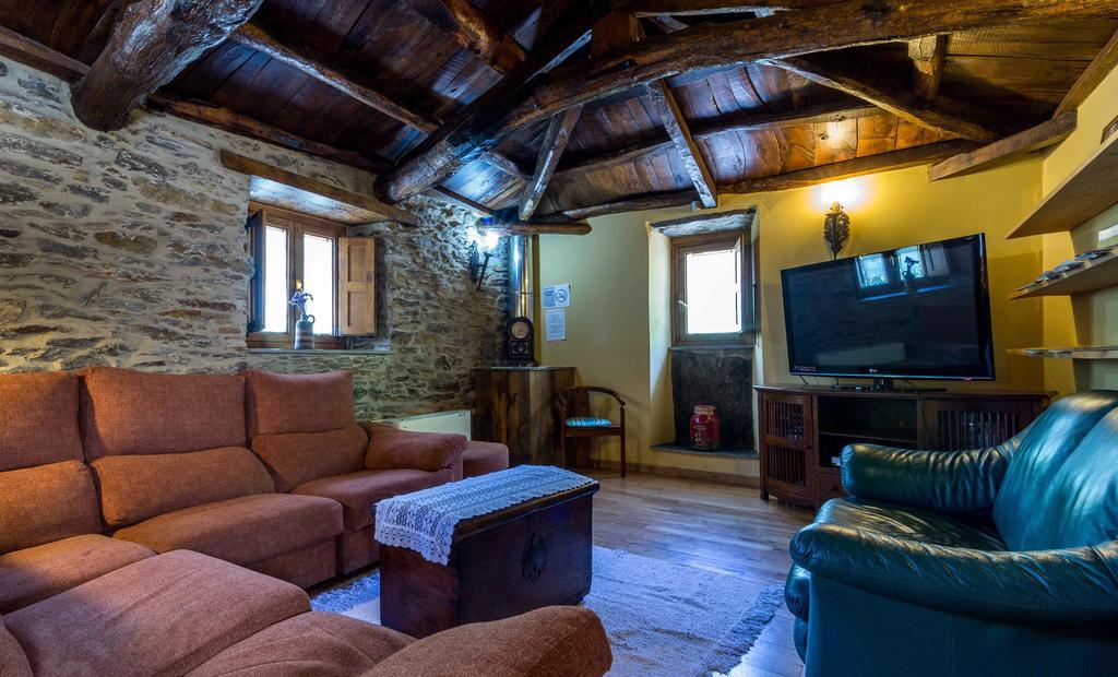 O Muino De Pena Hotel O Pino Екстериор снимка