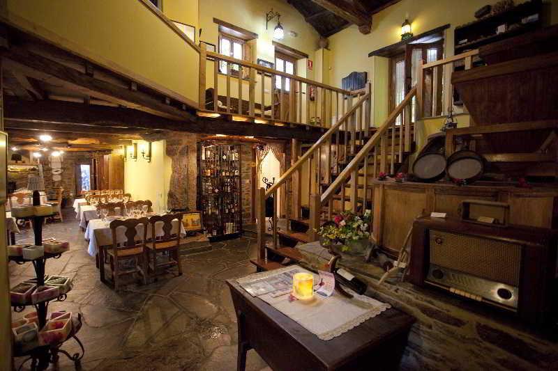 O Muino De Pena Hotel O Pino Екстериор снимка