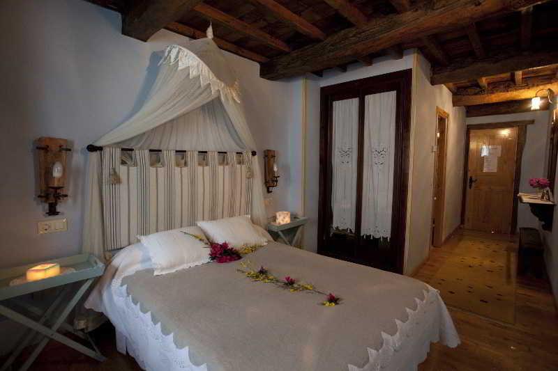 O Muino De Pena Hotel O Pino Екстериор снимка