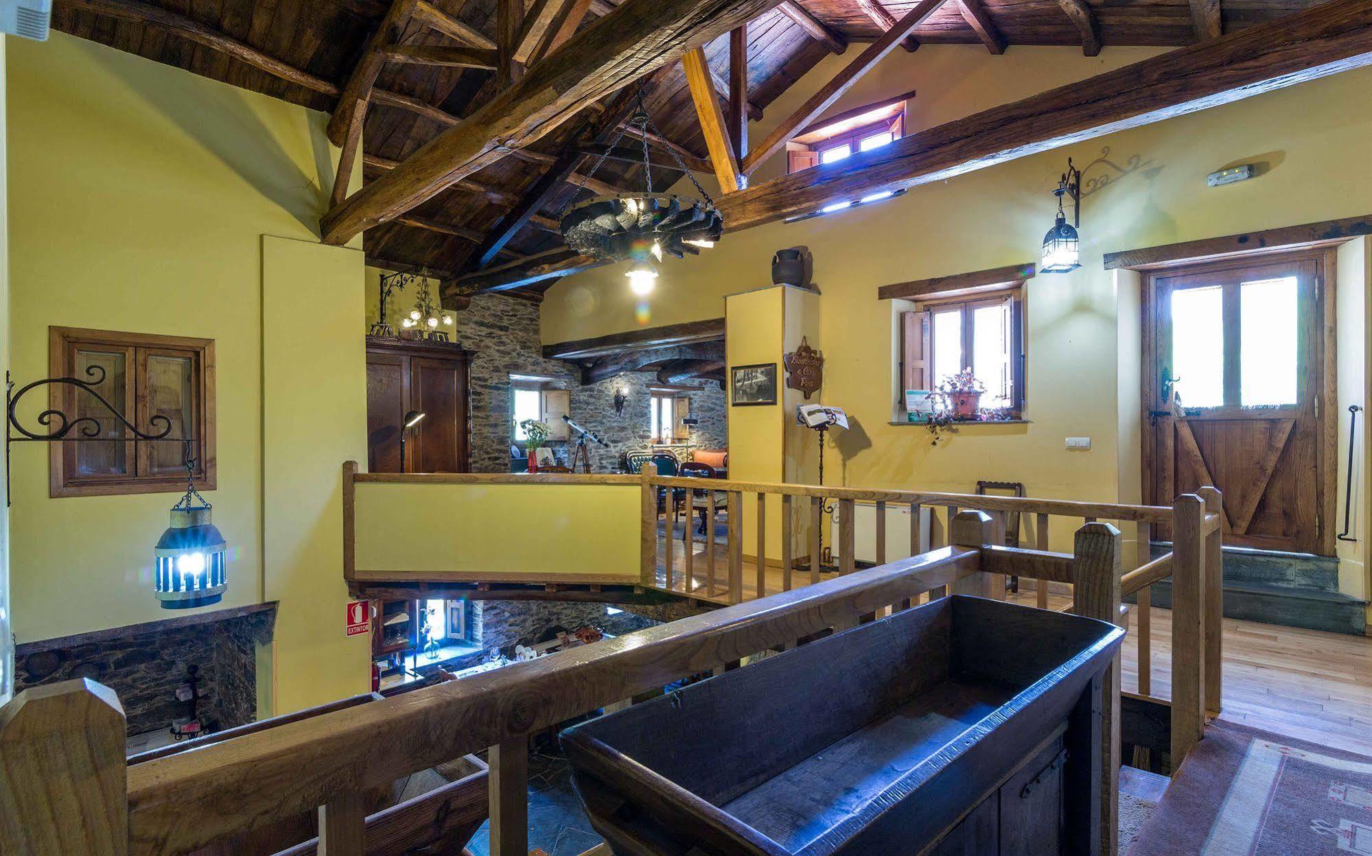 O Muino De Pena Hotel O Pino Екстериор снимка