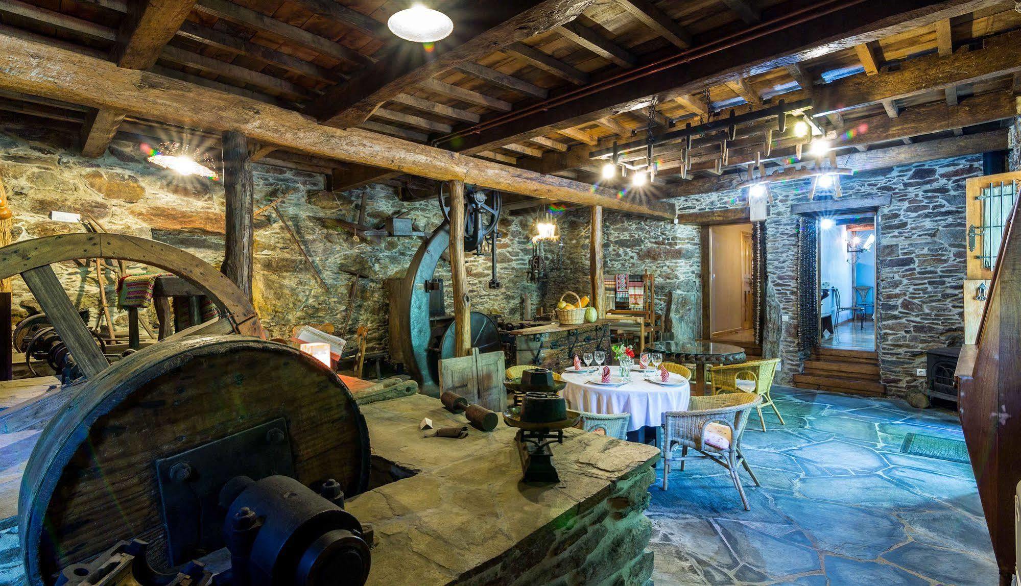 O Muino De Pena Hotel O Pino Екстериор снимка